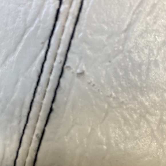 MICHE Classic Shell. Measures 18”x11.5. Fits Classic Base 5.75”x6.5”x11.75”. - Picture 3 of 5